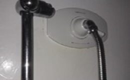 felton_shower_rail