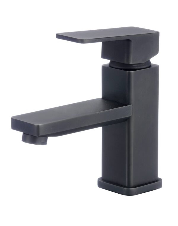 Quadratum design for vanity is a single lever mixer