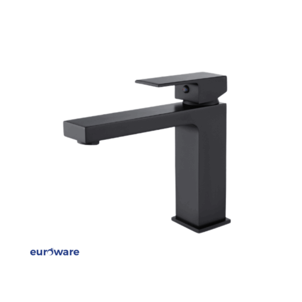 Quadratum design vanity single level mixer